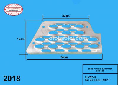 Bậc lên xuống L M1011