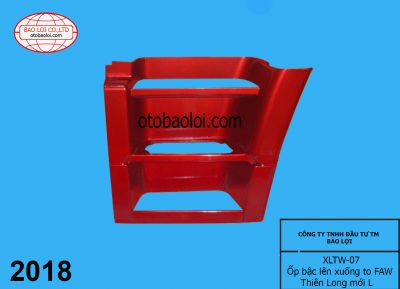 Ốp bậc lên xuống to FAW Thiên Long mới L