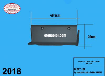 ốp phía dưới cánh cửa bên R BL507