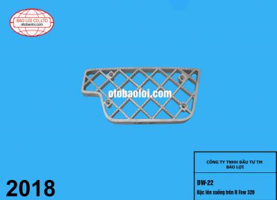 Bậc lên xuống trên R Faw 320