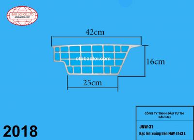 Bậc lên xuống trên FAW 4143 L