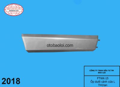 Ôp dưới cánh cửa L TH