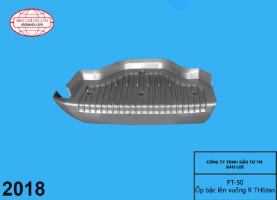 Ốp bậc lên xuống R TH