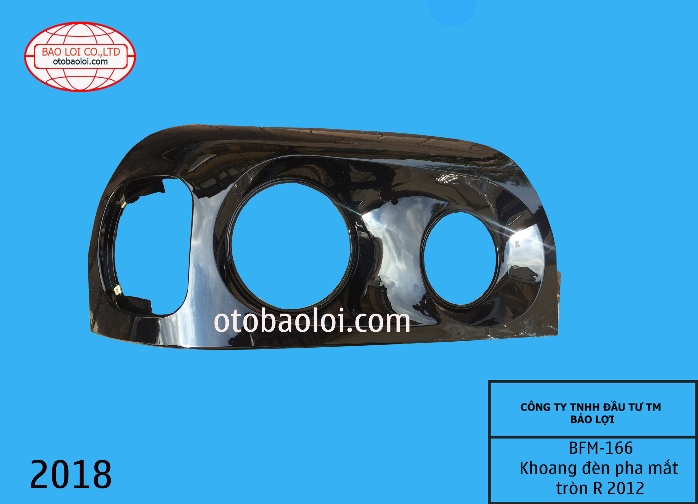 Khoang đèn pha mắt tròn R 2002