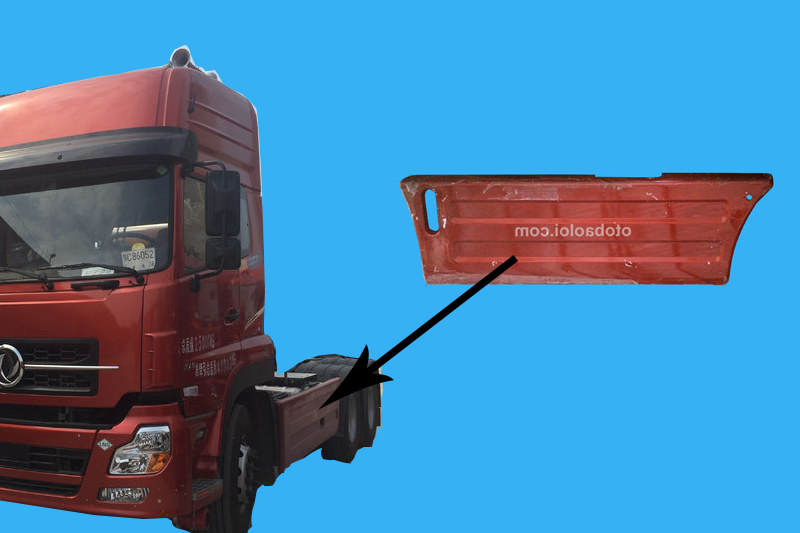 Miếng ốp dọc sườn xe dưới DF Thiên Long L