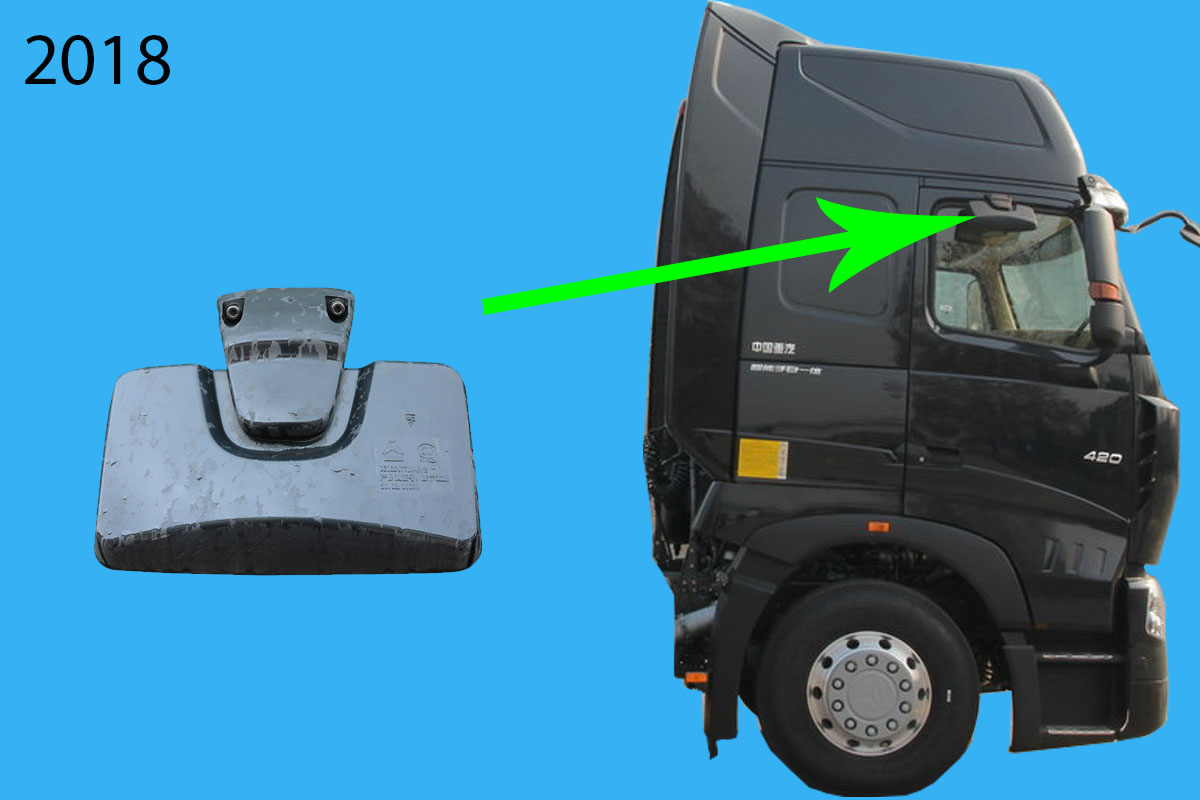 Gương soi cánh cửa Howo A7