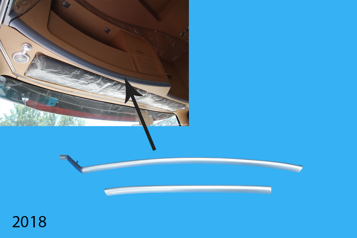 Trang trí dưới lắp cốp đựng đồ L Howo A7