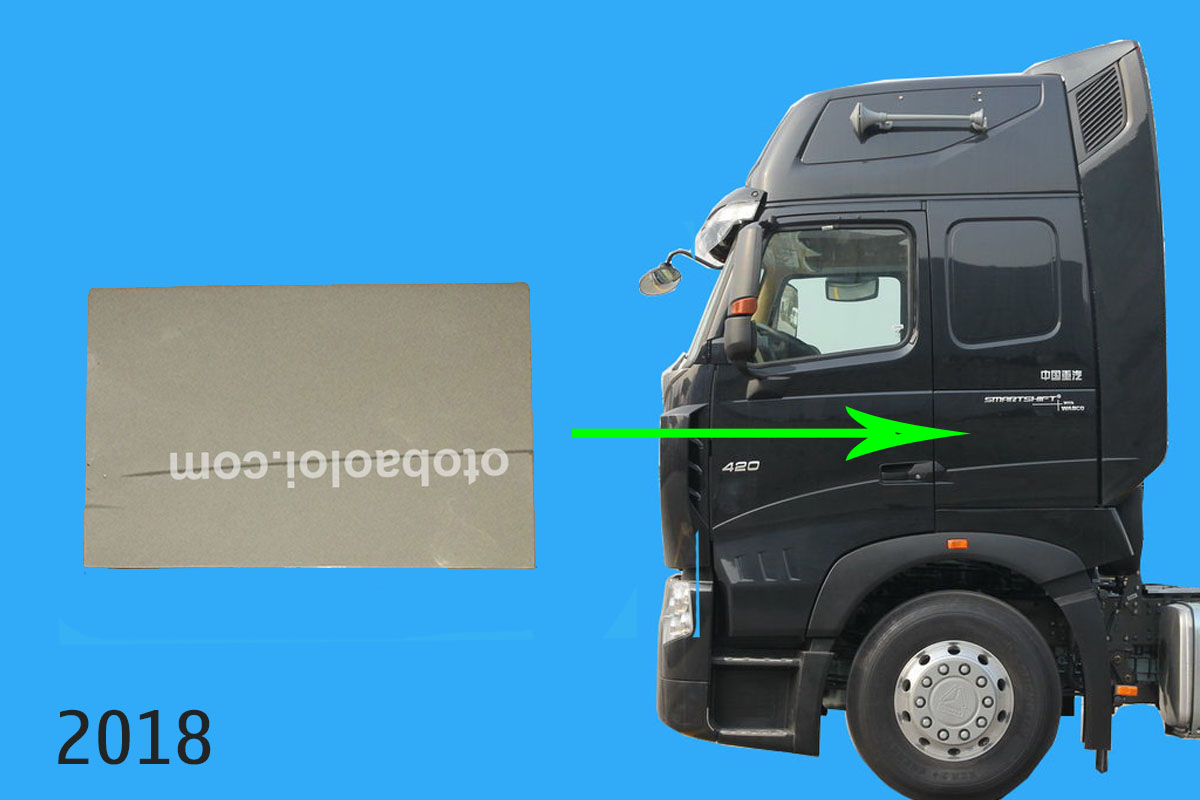 Cốp đồ sau cánh cửa L Howo A7