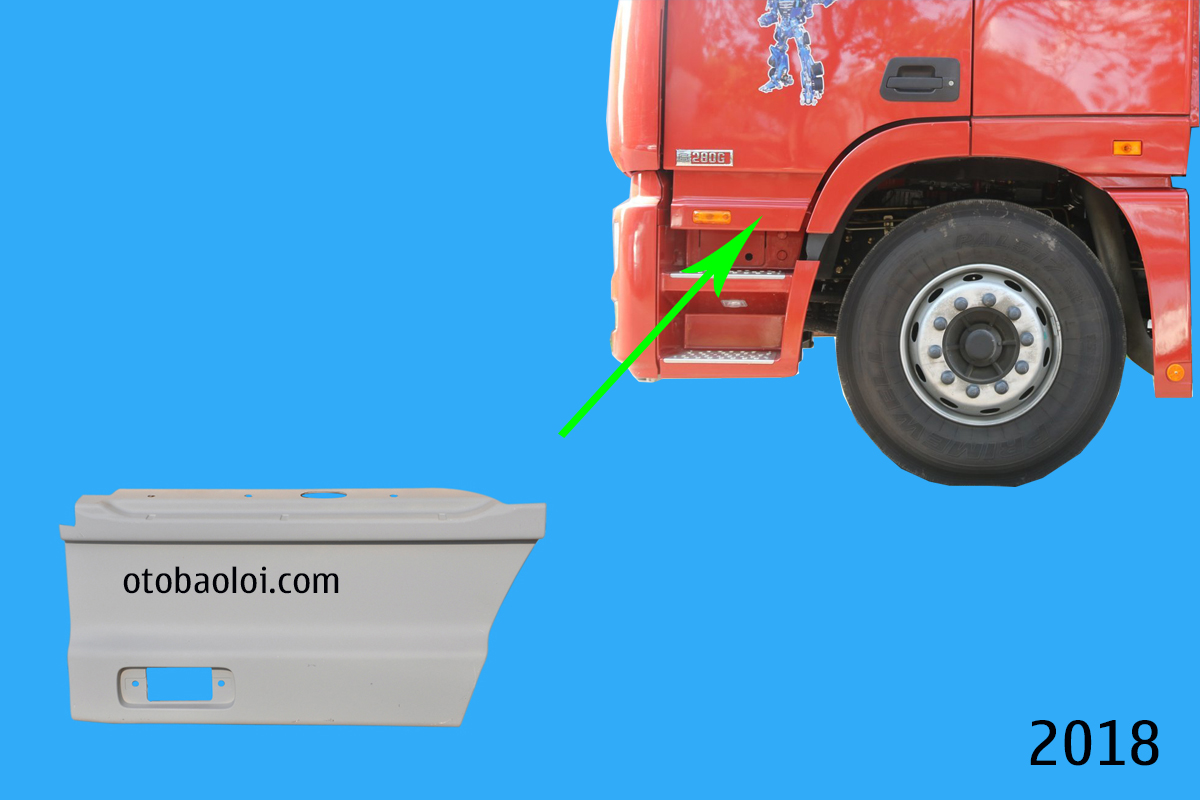 Ốp dưới cánh cửa phía ngoài H4 L