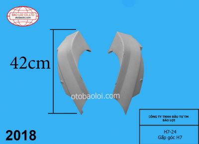 Chắn bụi dưới ốp gió Hoka H7