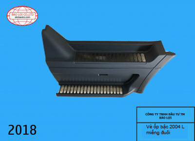 ốp bậc 2004 miếng đuôi L