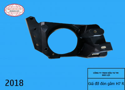 Gia đỡ đèn gầm R