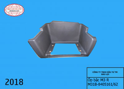 Ốp bậc dưới M3 R