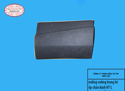 Miếng vuông trang trí ốp chân kính H7 L