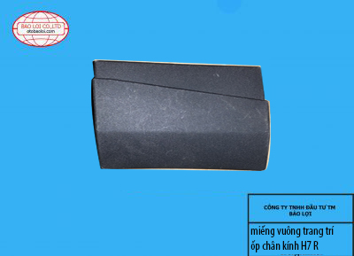 Miếng vuông trang trí ốp chân kính H7 R